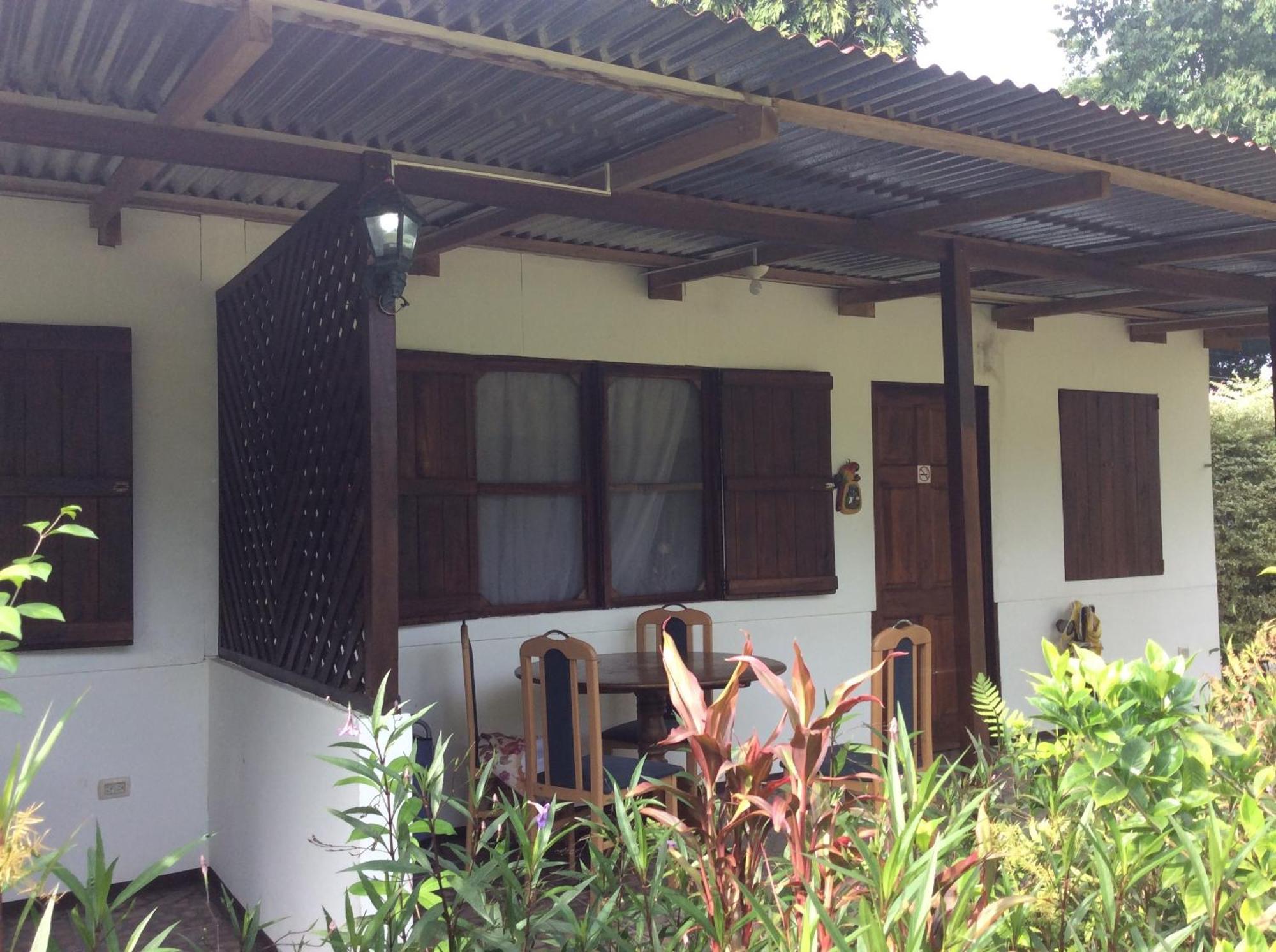 Cabinas Los Tucanes Cahuita Room photo